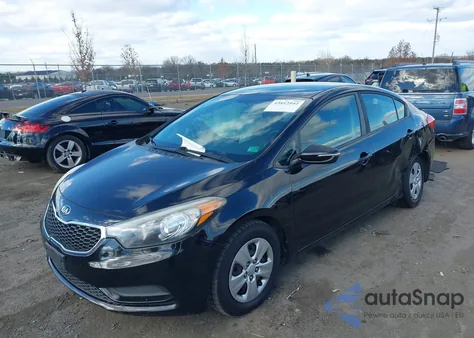 2016 Kia Forte Lx z USA, uszkodzony, nr VIN KNAFX4A66G5535635
